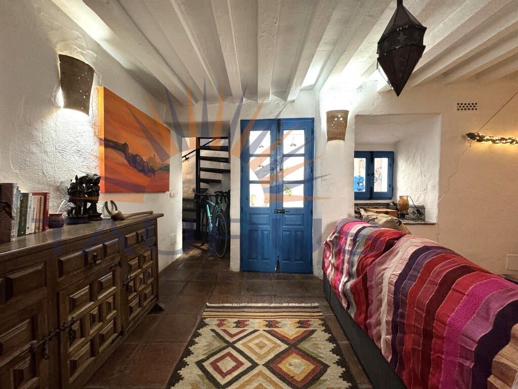 3 soveværelse Byhus til salg i Competa - € 195.000 (Ref: 9701483)