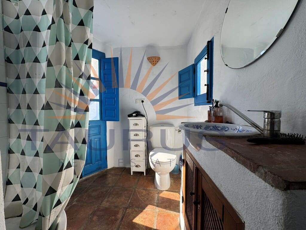 3 soveværelse Byhus til salg i Competa - € 195.000 (Ref: 9701483)