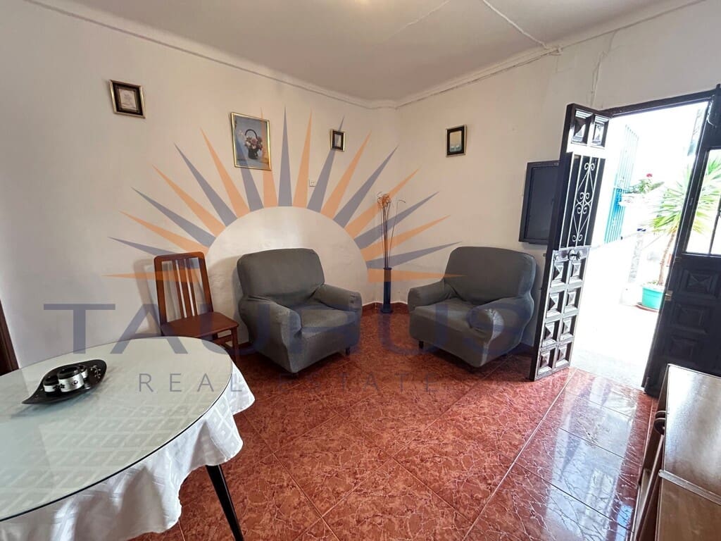 4 bedroom Townhouse for sale in Algarrobo - € 175,000 (Ref: 9726527)
