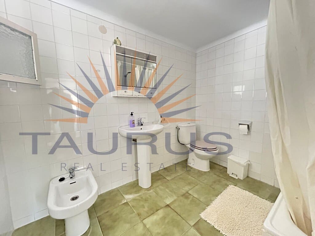 4 Zimmer Haus zu verkaufen in Algarrobo - 175.000 € (Ref: 9726527)