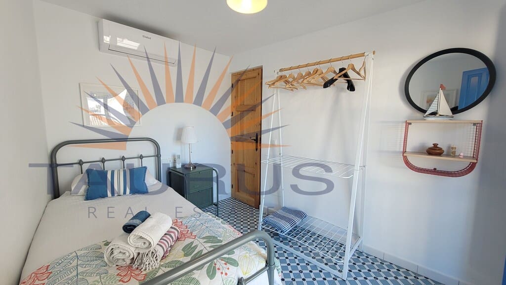 3 bedroom Townhouse for sale in Competa with pool - € 399,950 (Ref: 9732031)