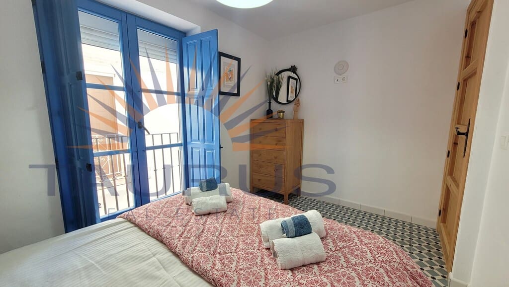 3 bedroom Townhouse for sale in Competa with pool - € 399,950 (Ref: 9732031)