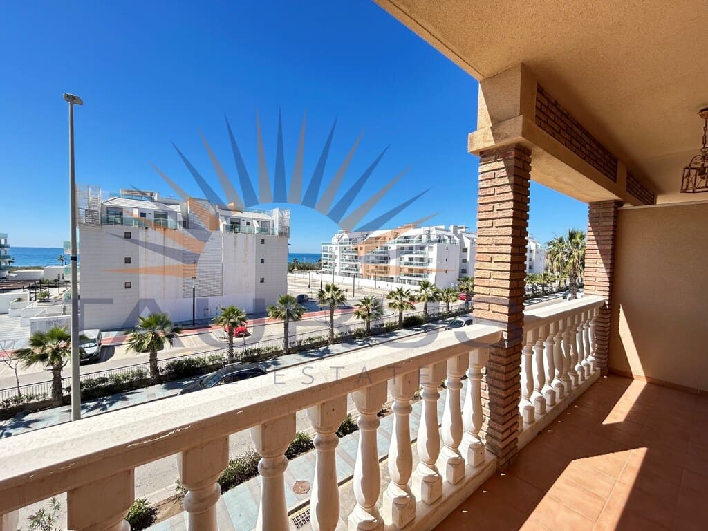 2 soveværelse Lejlighed til salg i Torrox-Costa - € 259.000 (Ref: 9777837)