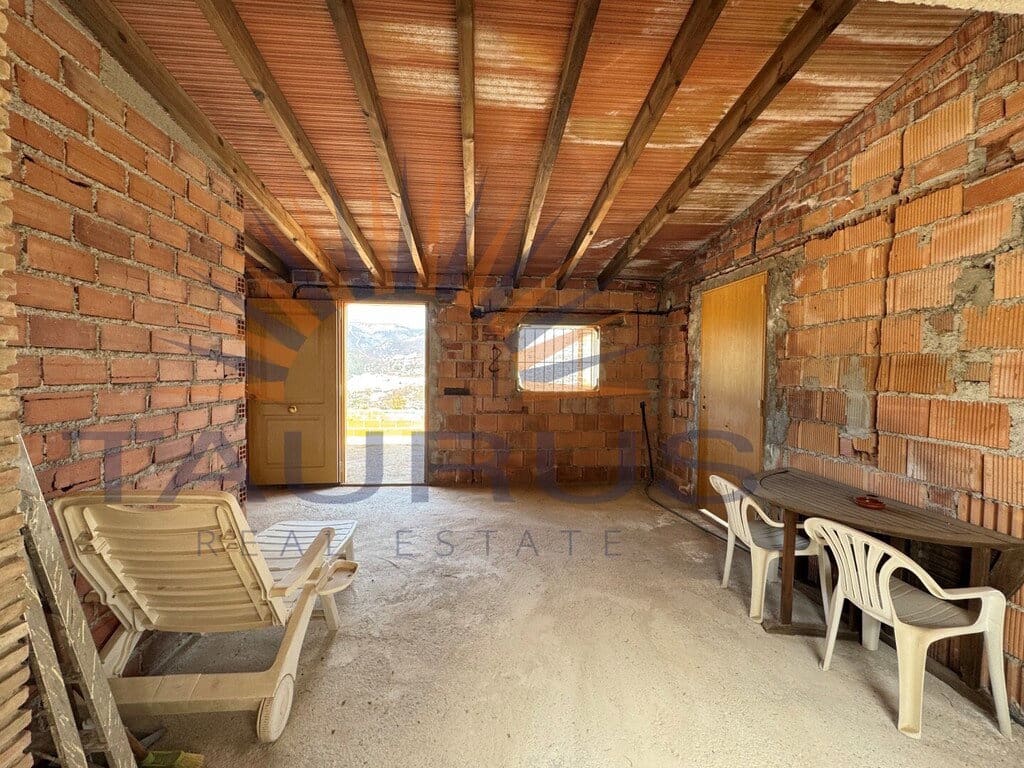 2 soverom Villa til salgs i Archez med svømmebasseng - € 180 000 (Ref: 9786819)