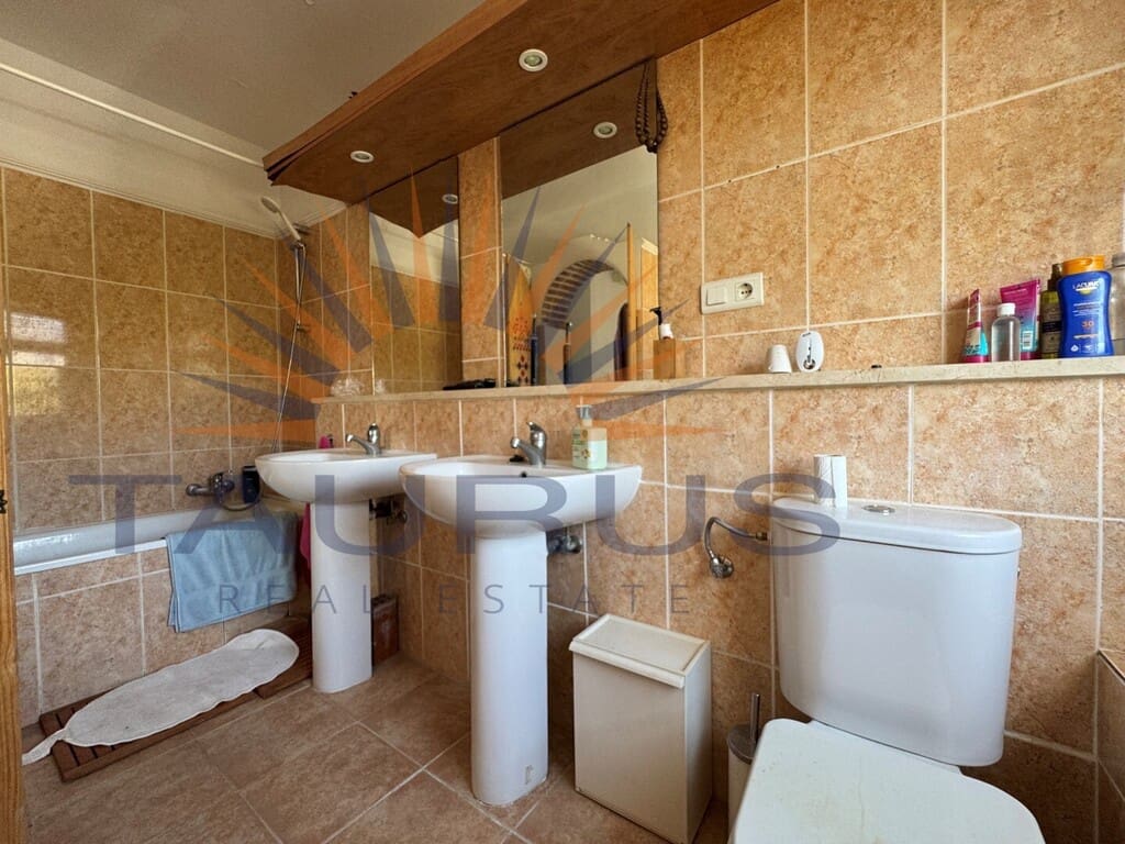 5 sovrum Villa till salu i Sedella med pool - 280 000 € (Ref: 9790957)