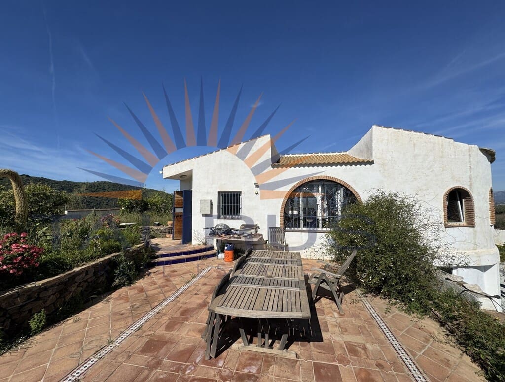 5 sovrum Villa till salu i Sedella med pool - 280 000 € (Ref: 9790957)