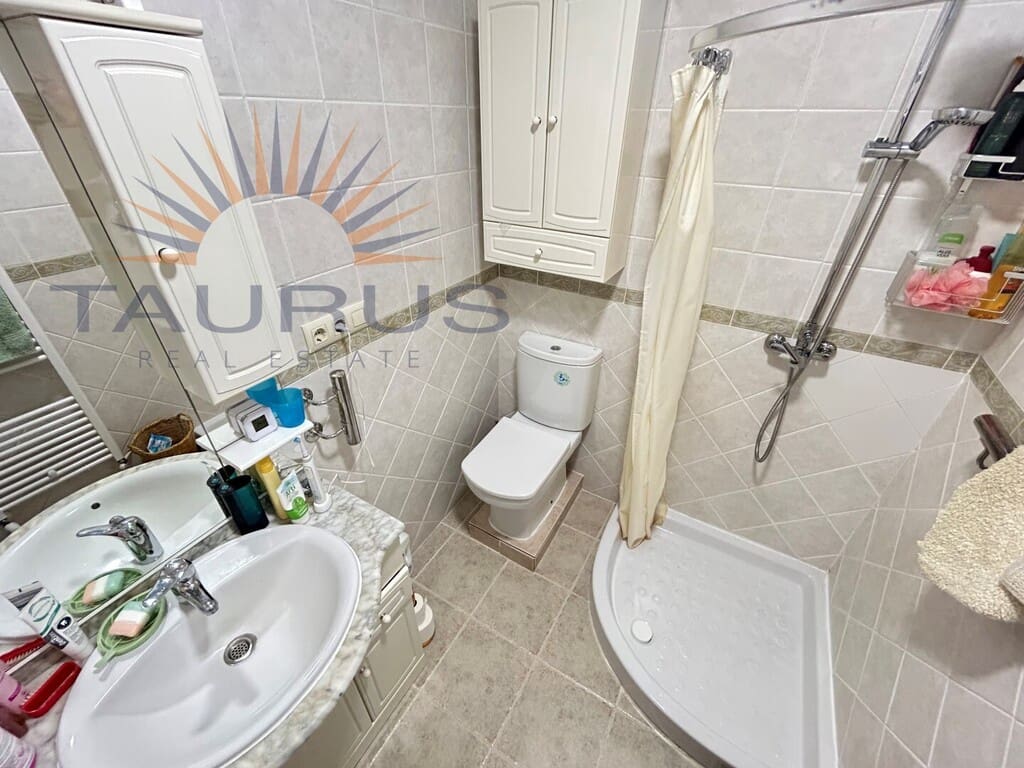 3 sypialnia Willa na sprzedaż w Caleta de Velez z basenem garażem - 620 000 € (Ref: 9790958)