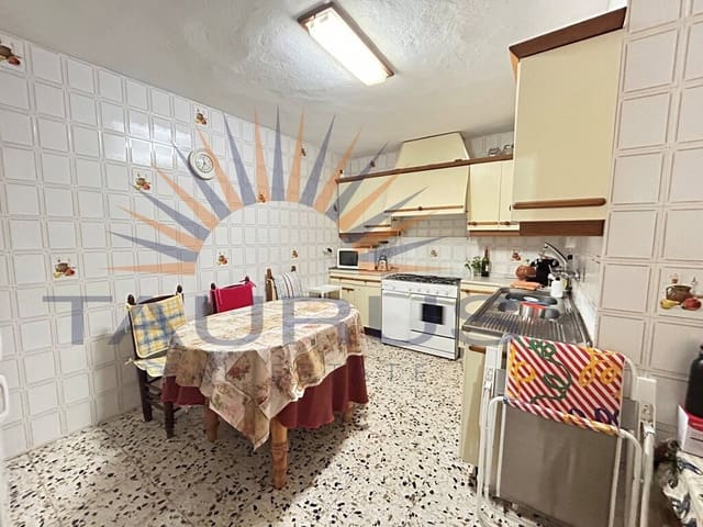 3 soverom Hus til salgs i Comares med garasje - € 190 000 (Ref: 9796865)