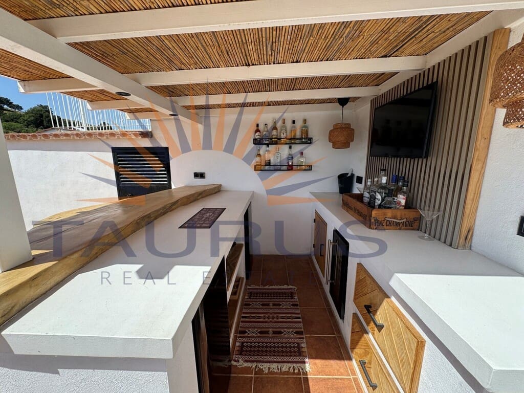 3 Zimmer Villa zu verkaufen in Competa mit Pool - 485.000 € (Ref: 9804133)