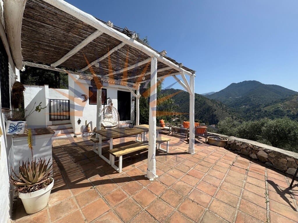 3 Zimmer Villa zu verkaufen in Competa mit Pool - 485.000 € (Ref: 9804133)