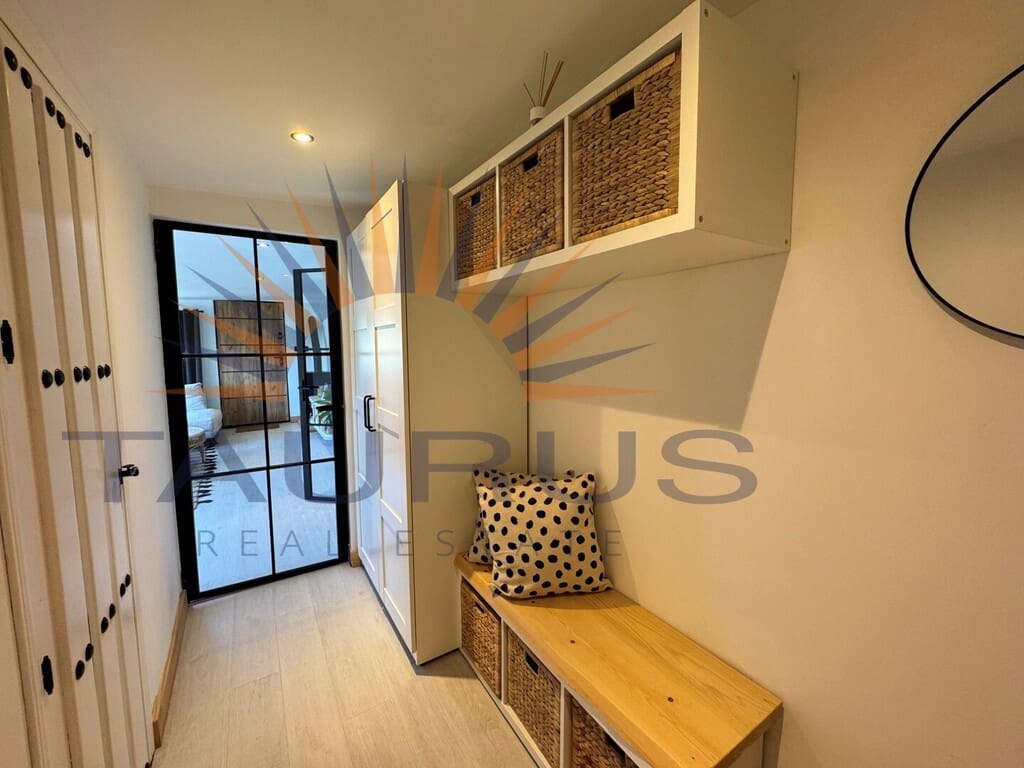 Chalet de 3 habitaciones en Cómpeta en venta con piscina - 485.000 € (Ref: 9804133)