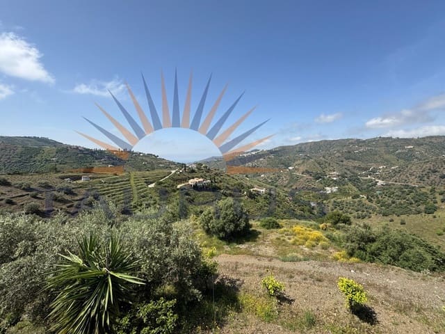 Apartamento de 2 habitaciones en Cómpeta en venta - 185.000 € (Ref: 9808170)