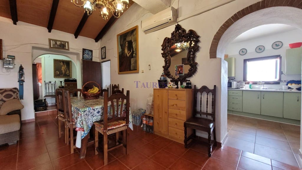 3 sovrum Finca/Hus på landet till salu i Iznate med garage - 270 000 € (Ref: 9808171)