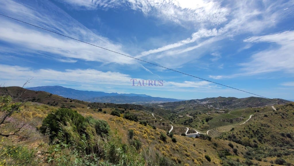 3 sovrum Finca/Hus på landet till salu i Iznate med garage - 270 000 € (Ref: 9808171)