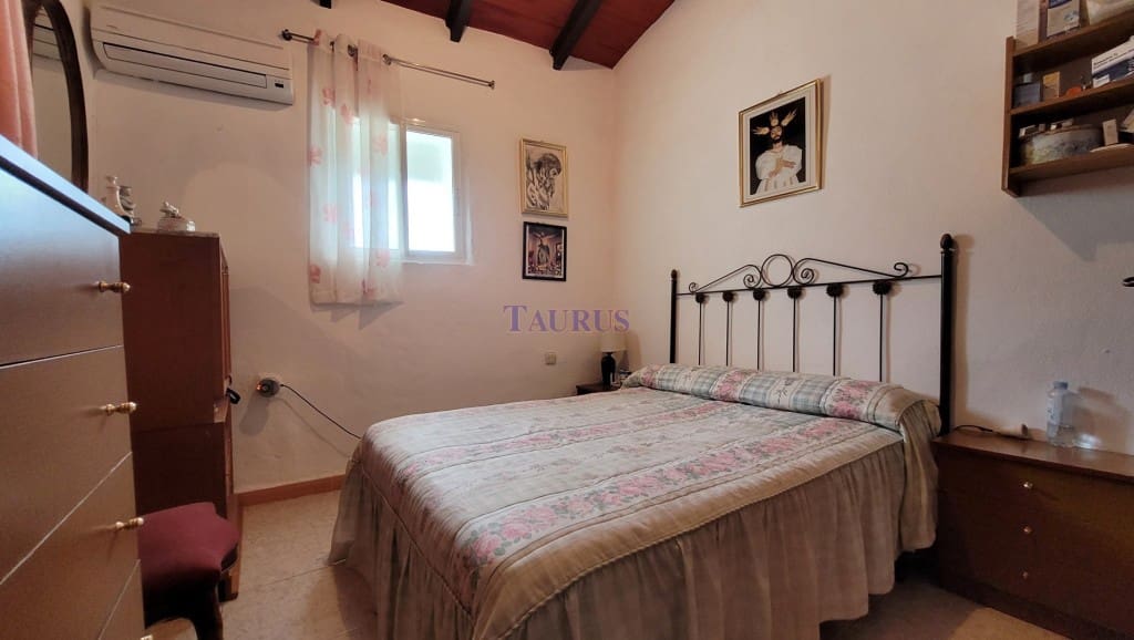 3 sovrum Finca/Hus på landet till salu i Iznate med garage - 270 000 € (Ref: 9808171)