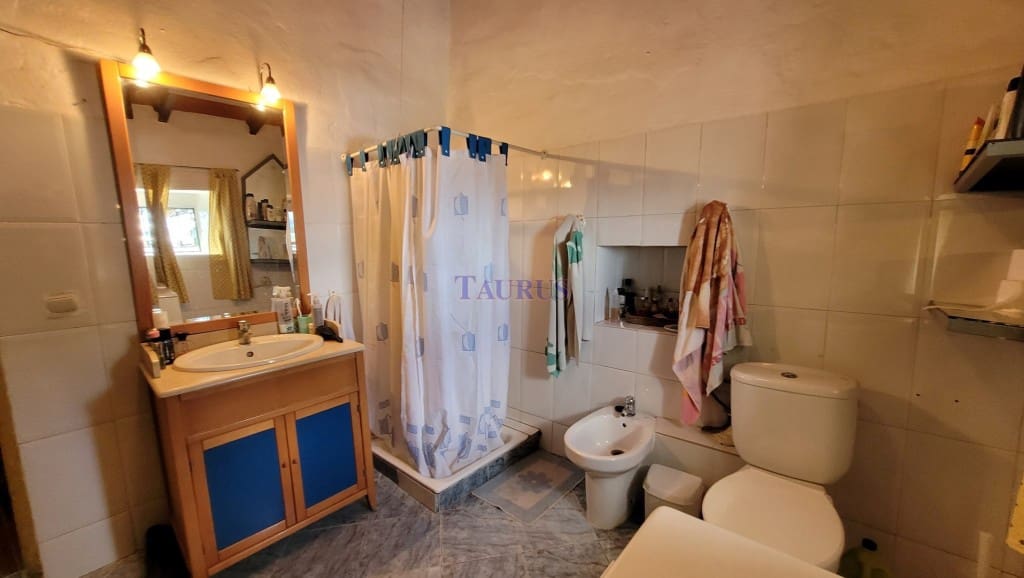 3 sovrum Finca/Hus på landet till salu i Iznate med garage - 270 000 € (Ref: 9808171)