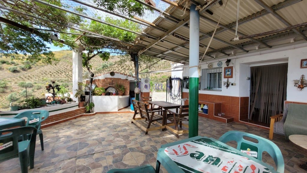 3 sovrum Finca/Hus på landet till salu i Iznate med garage - 270 000 € (Ref: 9808171)