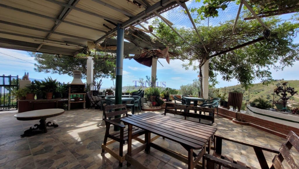 3 sovrum Finca/Hus på landet till salu i Iznate med garage - 270 000 € (Ref: 9808171)