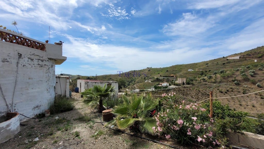 3 sovrum Finca/Hus på landet till salu i Iznate med garage - 270 000 € (Ref: 9808171)