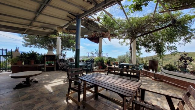 3 sovrum Finca/Hus på landet till salu i Iznate med garage - 270 000 € (Ref: 9808171)