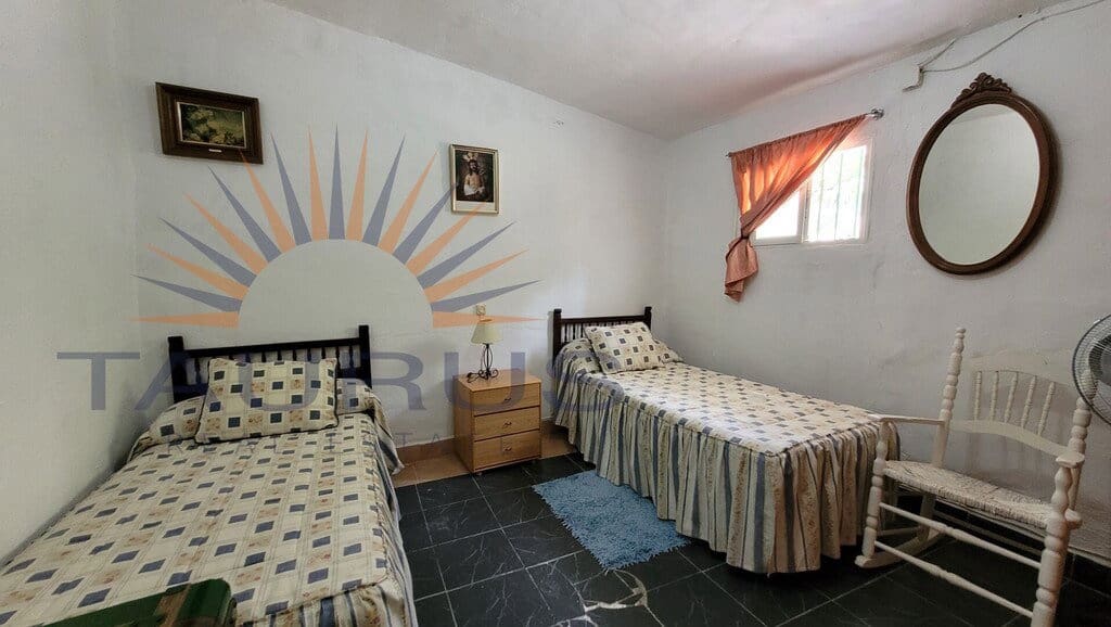 3 soverom Finca/Herregård til salgs i Iznate med garasje - € 270 000 (Ref: 9808171)