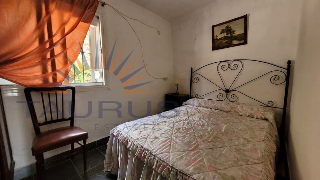 3 quarto Quinta/Casa Rural para venda em Iznate - 270 000 € (Ref: 9808171)