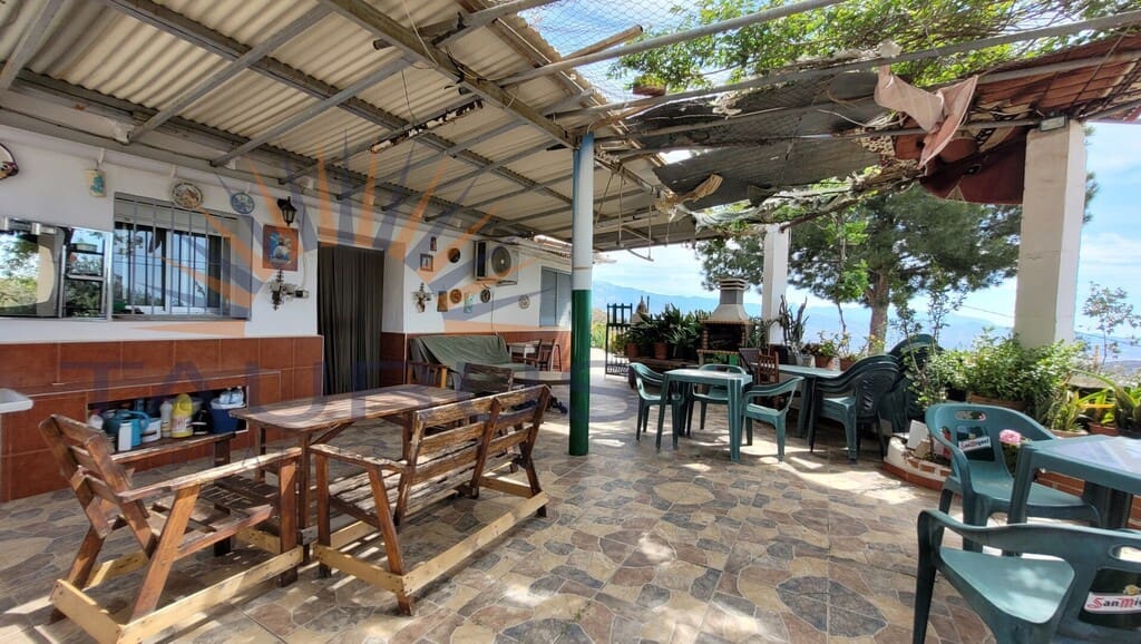 3 quarto Quinta/Casa Rural para venda em Iznate - 270 000 € (Ref: 9808171)
