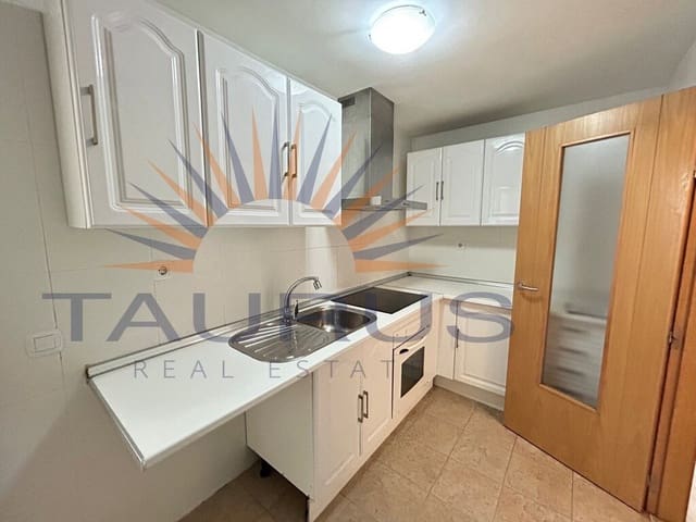3 sovrum Lägenhet till salu i Vélez-Málaga med pool garage - 269 000 € (Ref: 9822422)