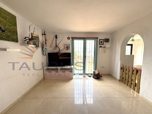 3 soveværelse Villa til salg i Torrox Pueblo, Torrox med swimmingpool - € 475.000 (Ref: 9831286)