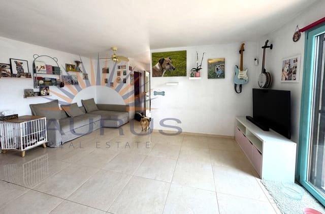 3 soveværelse Villa til salg i Torrox Pueblo, Torrox med swimmingpool - € 475.000 (Ref: 9831286)
