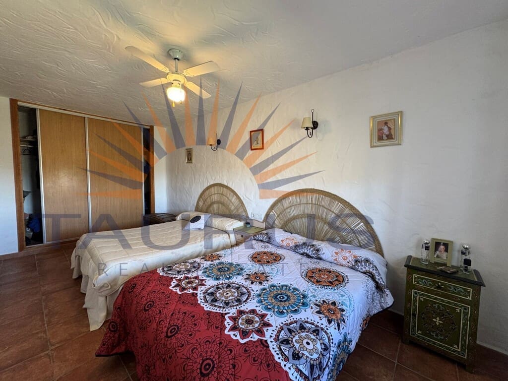 2 soverom Villa til salgs i Torrox med svømmebasseng - € 339 000 (Ref: 9836558)