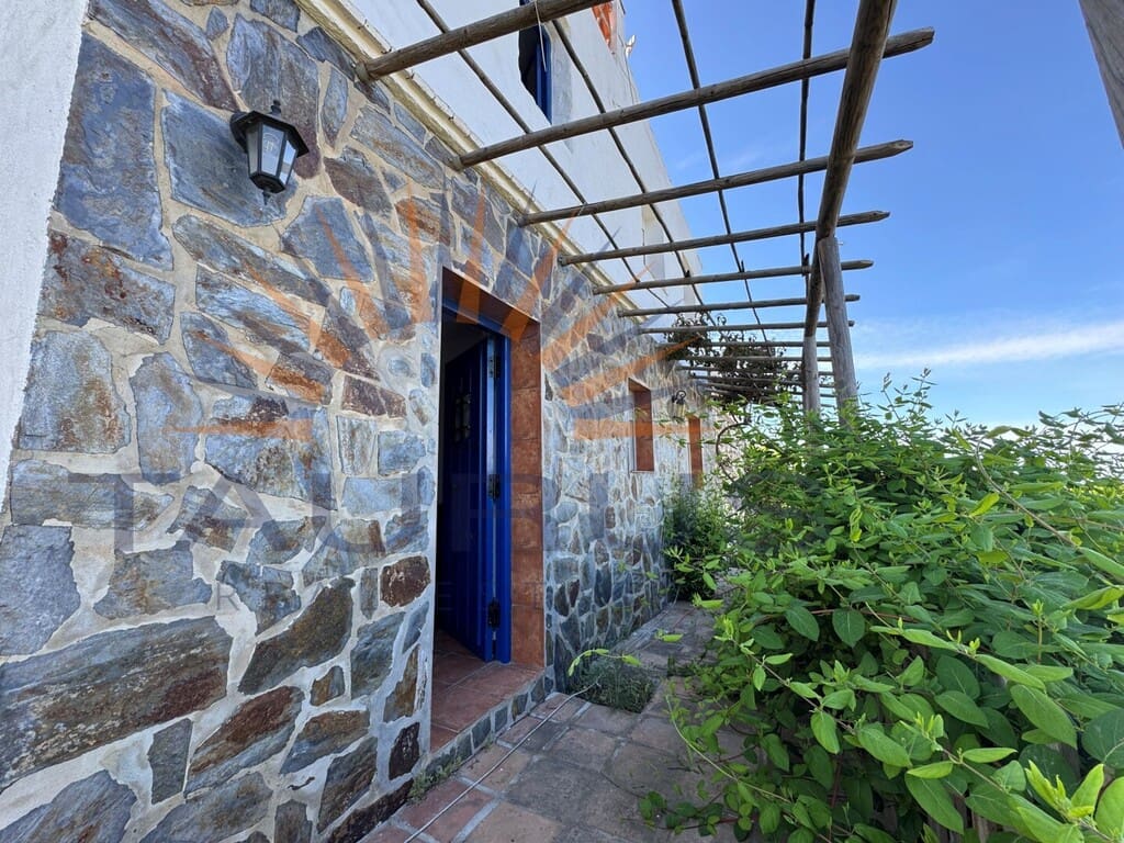 2 soverom Villa til salgs i Torrox med svømmebasseng - € 339 000 (Ref: 9836558)