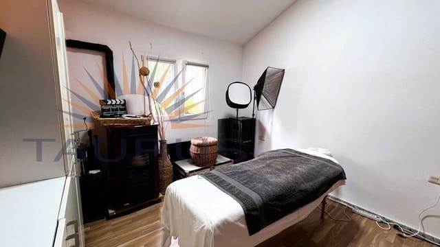 4 chambre Villa/Maison à vendre à Cómpeta - 327 000 € (Ref: 9849205)