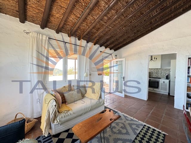 2 soverom Villa til salgs i Cómpeta med svømmebasseng garasje - € 379 000 (Ref: 9855361)