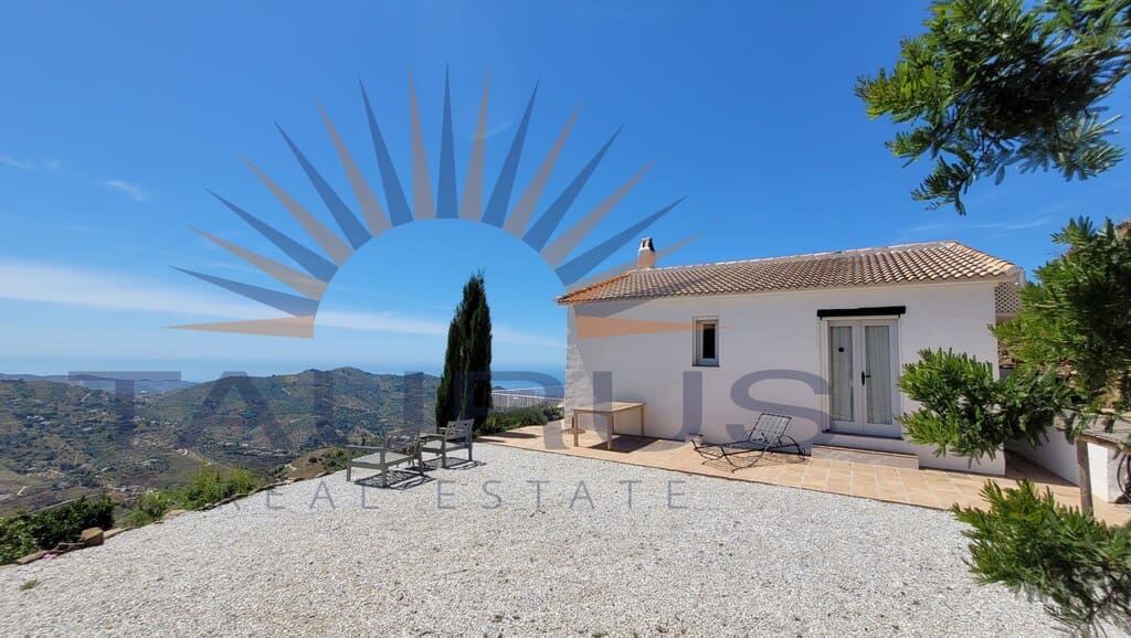2 soverom Villa til salgs i Competa med svømmebasseng garasje - € 379 000 (Ref: 9855361)