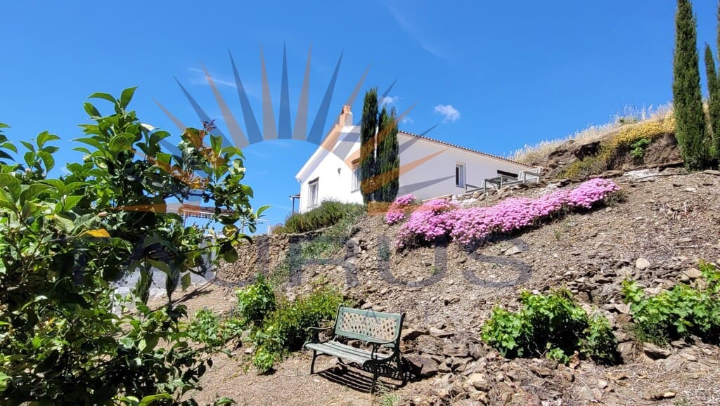 2 soverom Villa til salgs i Competa med svømmebasseng garasje - € 379 000 (Ref: 9855361)