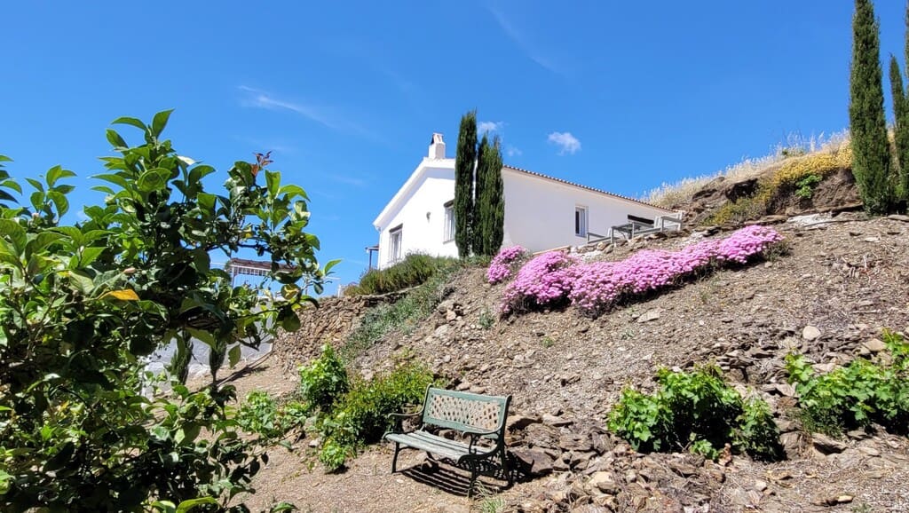 2 bedroom Villa for sale in Competa with pool garage - € 379,000 (Ref: 9855361)