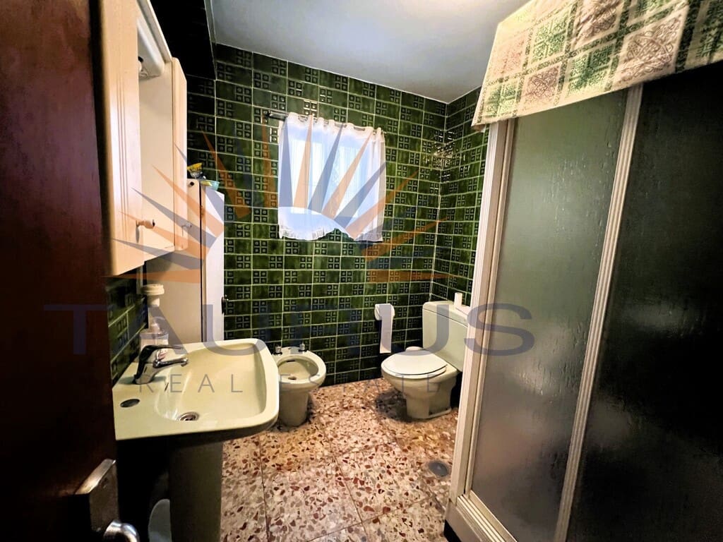 3 Zimmer Haus zu verkaufen in Competa - 160.000 € (Ref: 9855362)