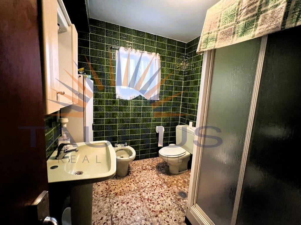 3 bedroom Townhouse for sale in Competa - € 160,000 (Ref: 9855362)