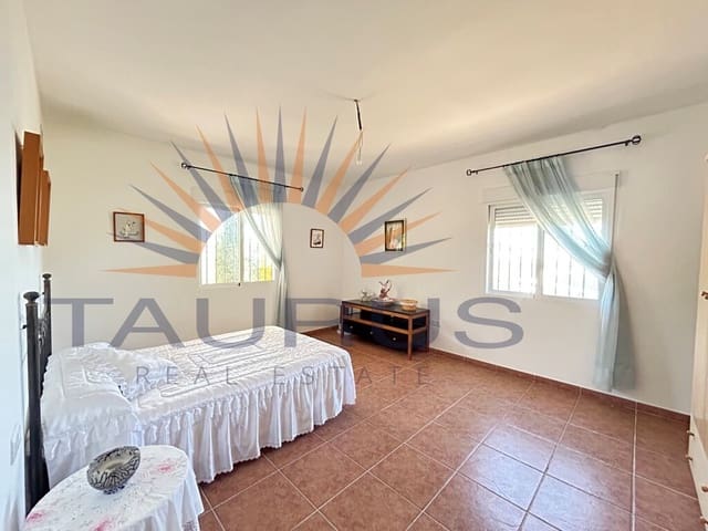 3 chambre Villa/Maison à vendre à Canillas de Aceituno - 265 000 € (Ref: 9866917)