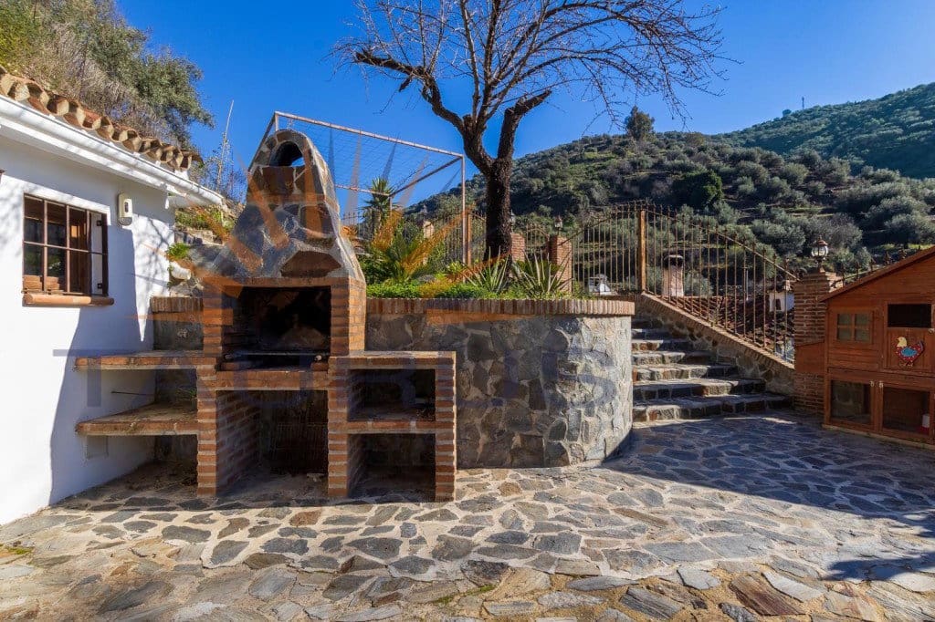 3 Zimmer Villa zu verkaufen in Arenas de Velez mit Pool - 430.000 € (Ref: 9875848)