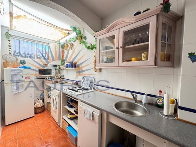 3 chambre Maison de Ville à vendre à Canillas de Albaida avec piscine garage - 149 000 € (Ref: 9880736)