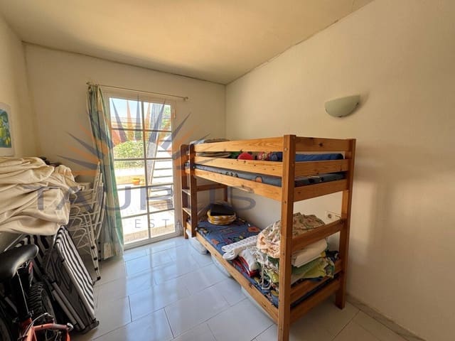 3 chambre Maison de Ville à vendre à Canillas de Albaida avec piscine garage - 149 000 € (Ref: 9880736)