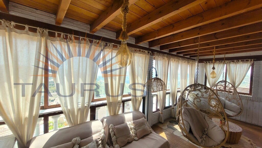 3 bedroom Townhouse for sale in Competa with pool garage - € 280,000 (Ref: 9884322)