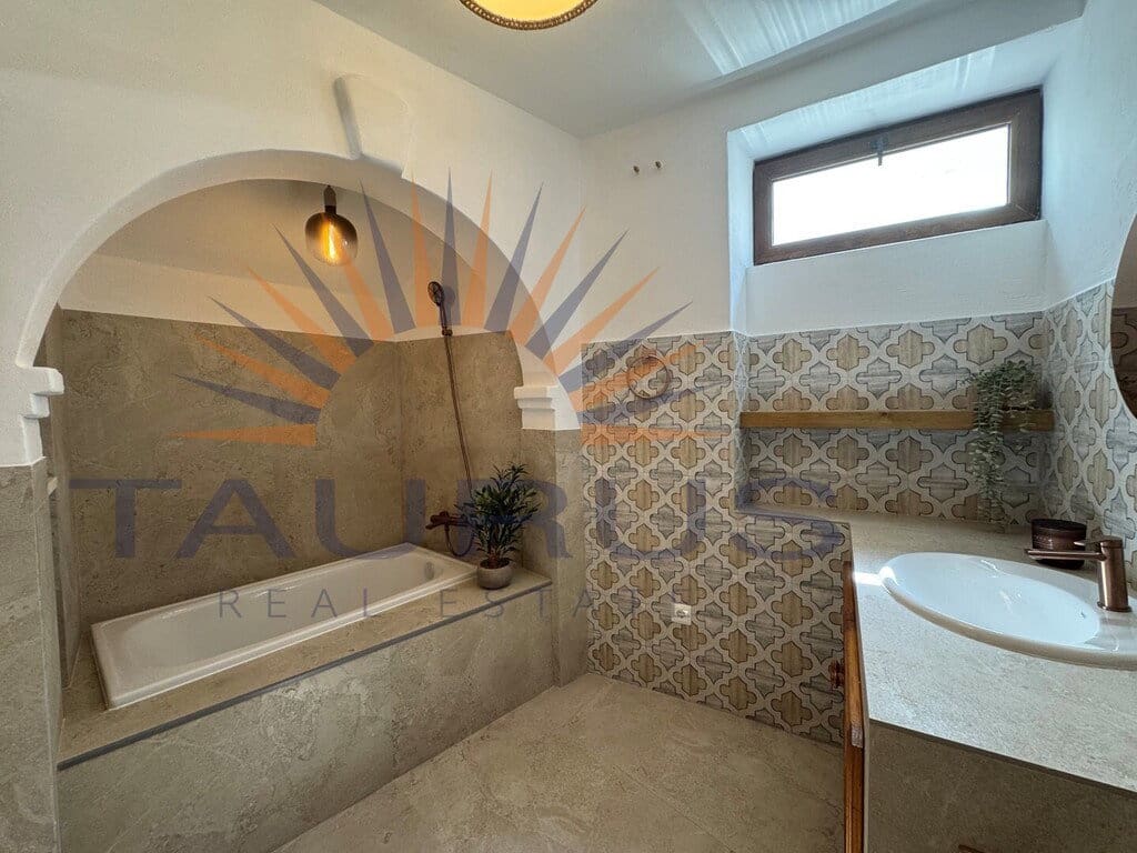 1 bedroom Townhouse for sale in Salares - € 159,000 (Ref: 9890093)