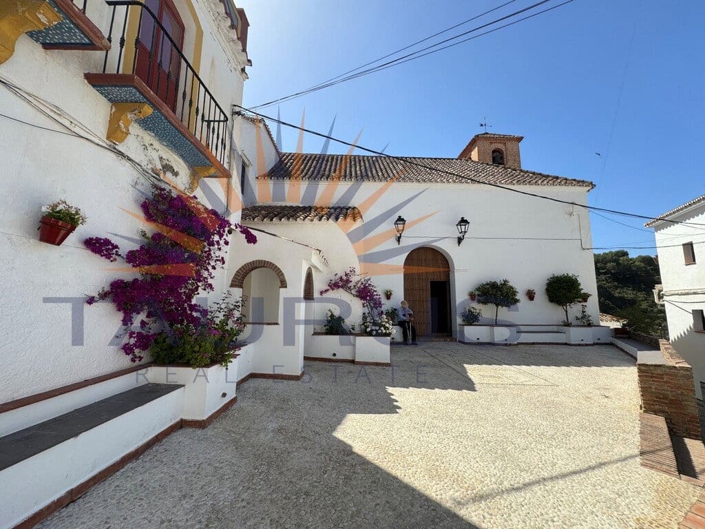 1 bedroom Townhouse for sale in Salares - € 159,000 (Ref: 9890093)