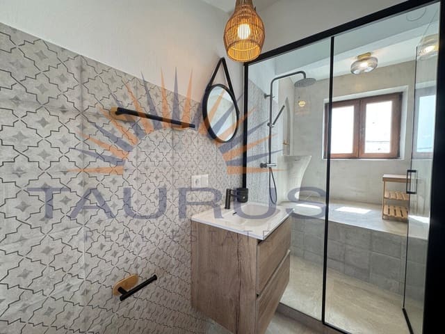 1 soverom Hus til salgs i Salares - € 159 000 (Ref: 9890093)