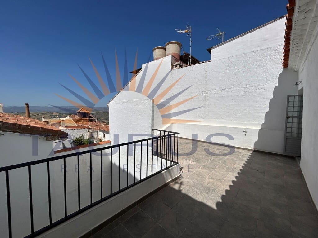 2 bedroom Townhouse for sale in Periana - € 167,000 (Ref: 9896522)
