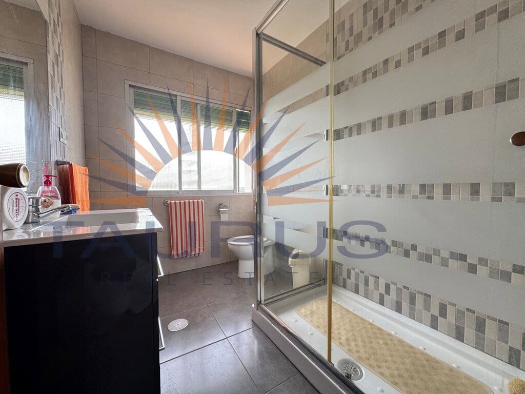 5 bedroom Townhouse for sale in Competa with garage - € 650,000 (Ref: 9921969)