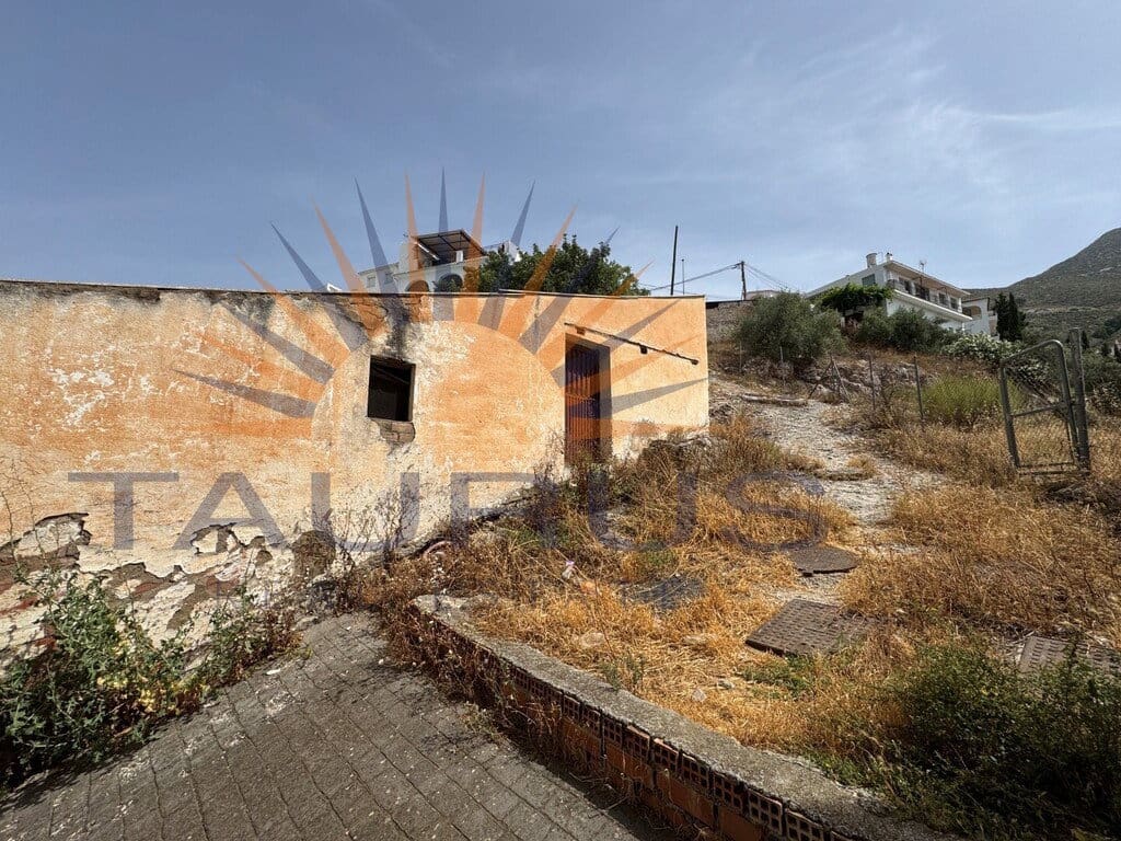 5 bedroom Townhouse for sale in Competa with garage - € 650,000 (Ref: 9921969)